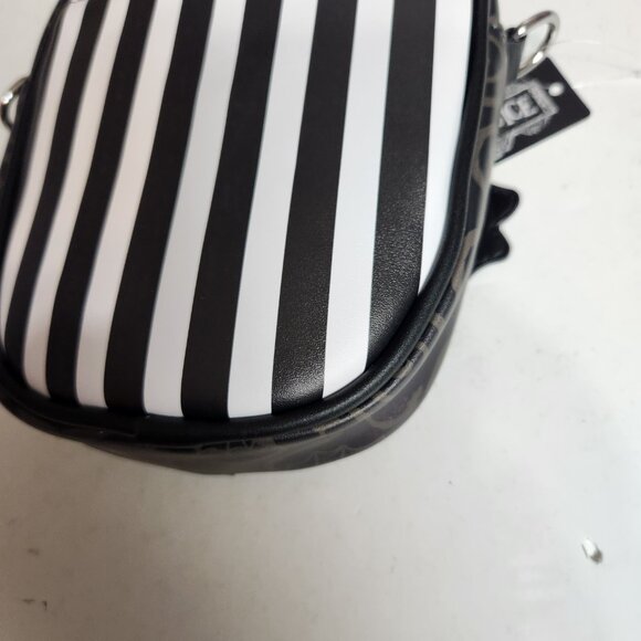 NWT Buckle Down Horror Movie Vegan Leather Beetlejuice Chibi Mini Crossbody Bag - Picture 12 of 16